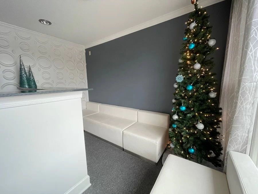 Thompson Lane Cosmetic and Family Dentistry Picture 2