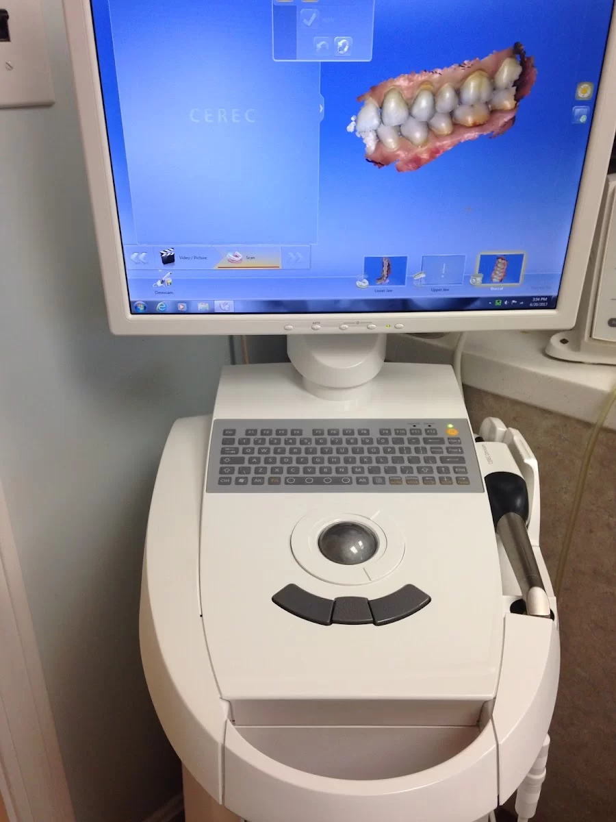 Jamie Italiane Decubellis, DDS and Associates- Gentle Family Dentistry Picture 8