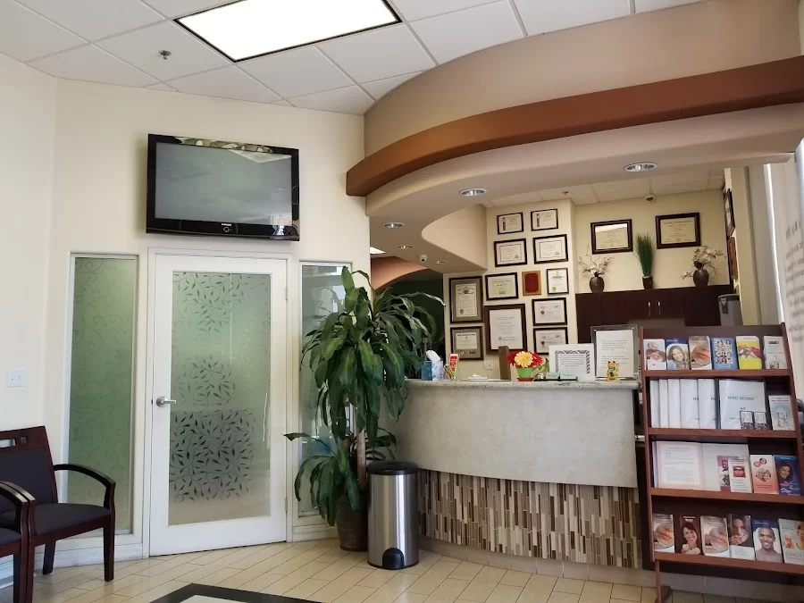 Town & Country Dentistry Picture 1