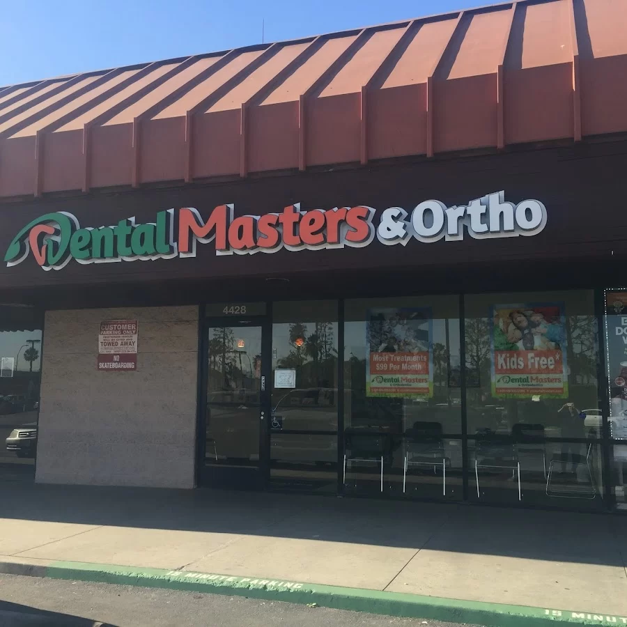 Dental Masters - Maywood Picture 1