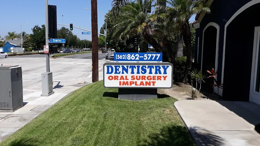 Downey Smile Center Picture 8