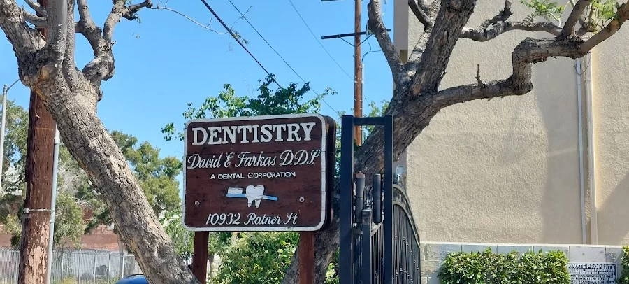 Parsa Dental - Sun Valley Picture 1