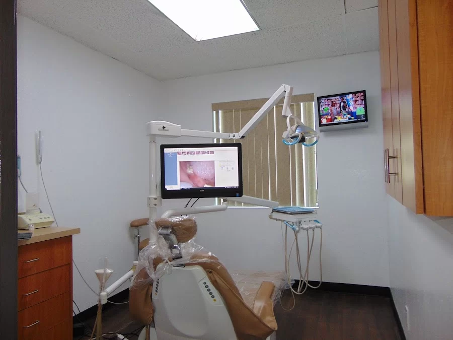 Pacoima Dental Center Picture 1