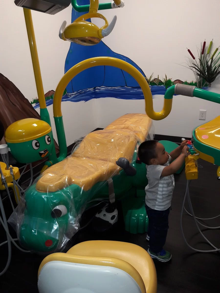 Kids and Teen Dental Place Picture 4
