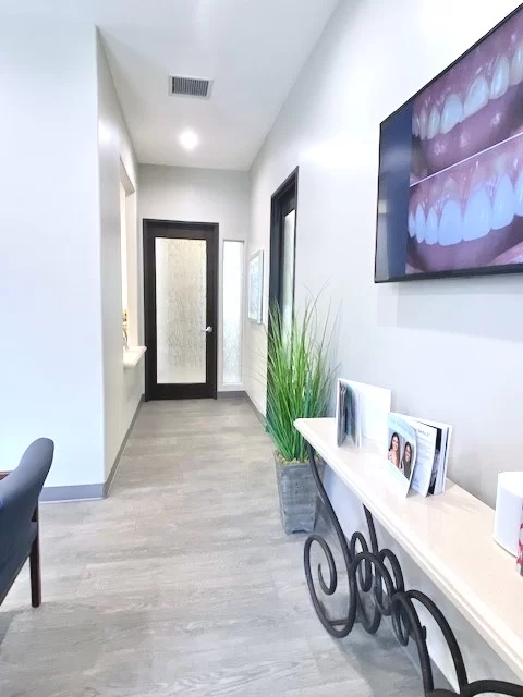 Kamran Hakim, DDS Picture 3