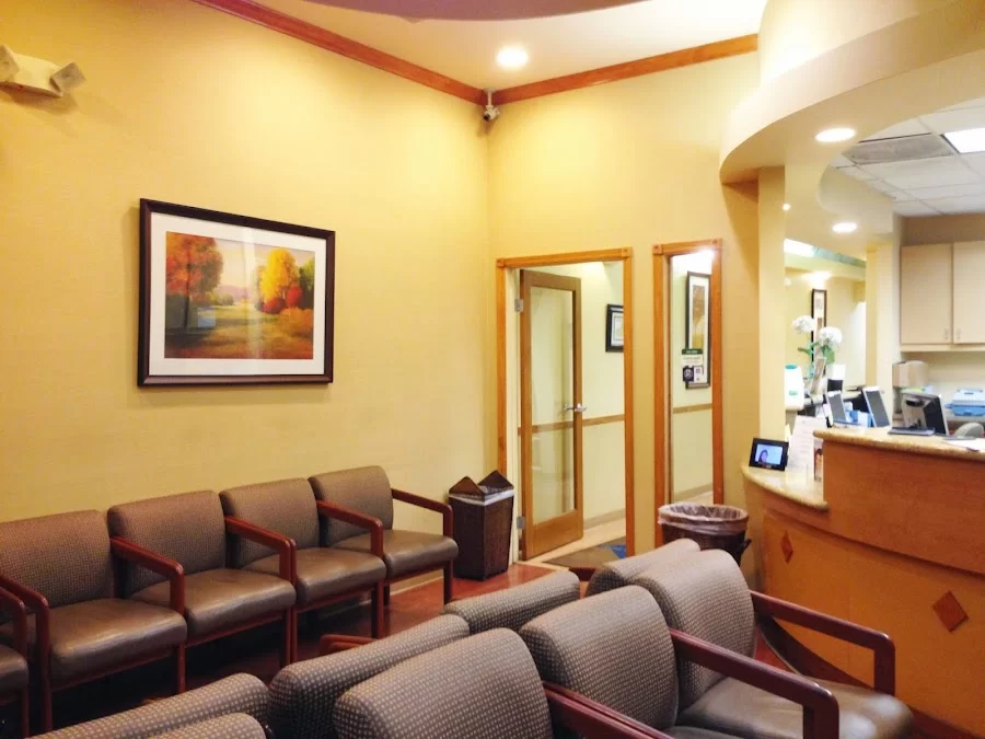 West Coast Dental of South Gate Picture 2