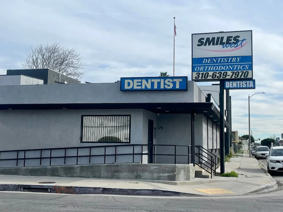 Smiles West - Compton Picture 3