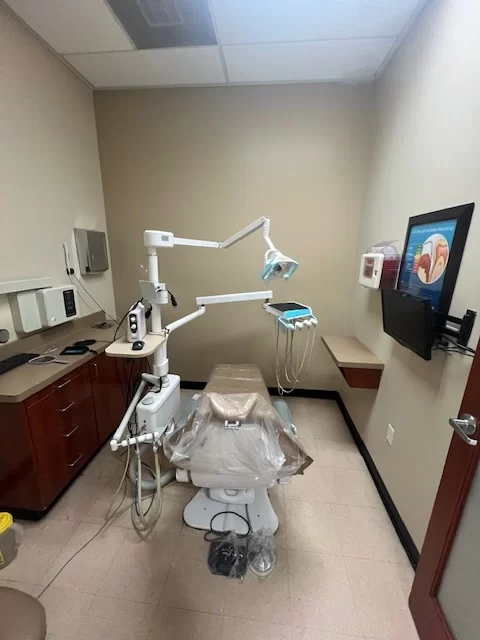 West Coast Dental of Lynwood Picture 1