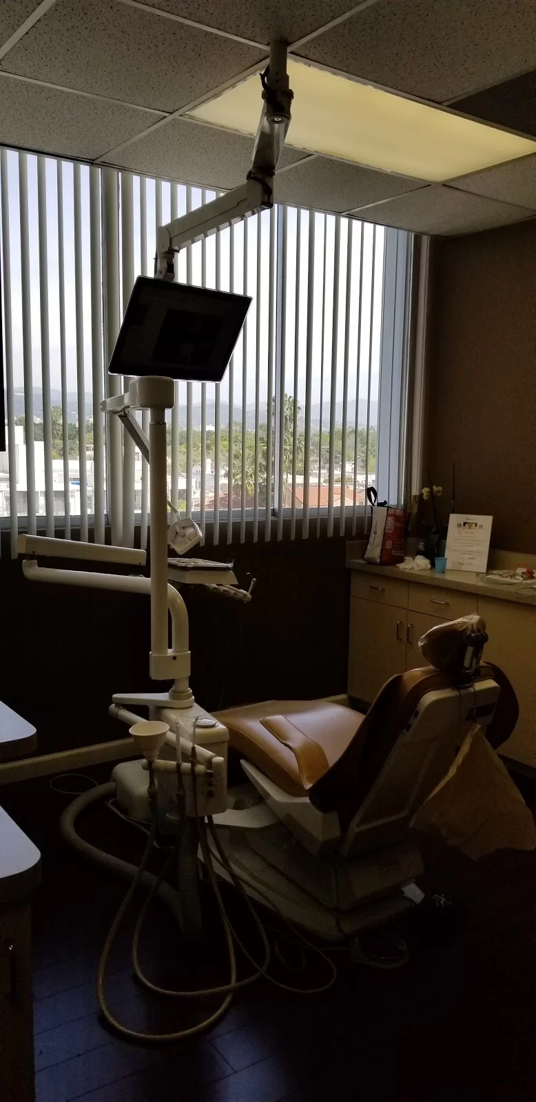 Brighter Dental : Dr. Babak Dardashti DDS Picture 9