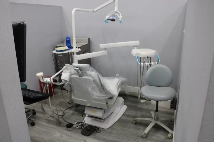 Dr. Andrei Souchitski, DDS Centro Medico & Dental Familiar Picture 2