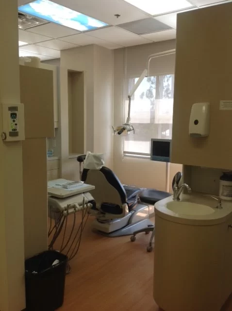 Dental Faculty Practice Picture 2