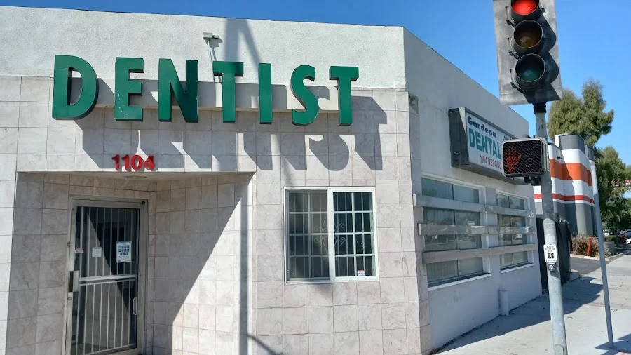 Gardena Dental Group Picture 3
