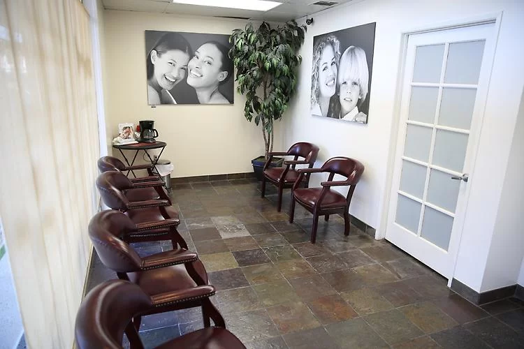 Dental Plus Tarzana Picture 1