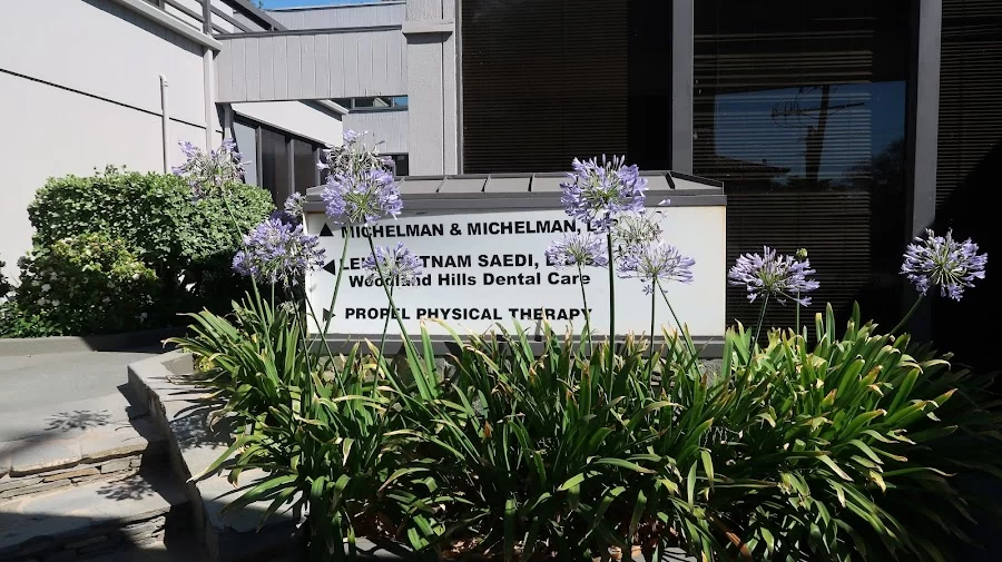 Woodland Hills Dental Care Picture 9