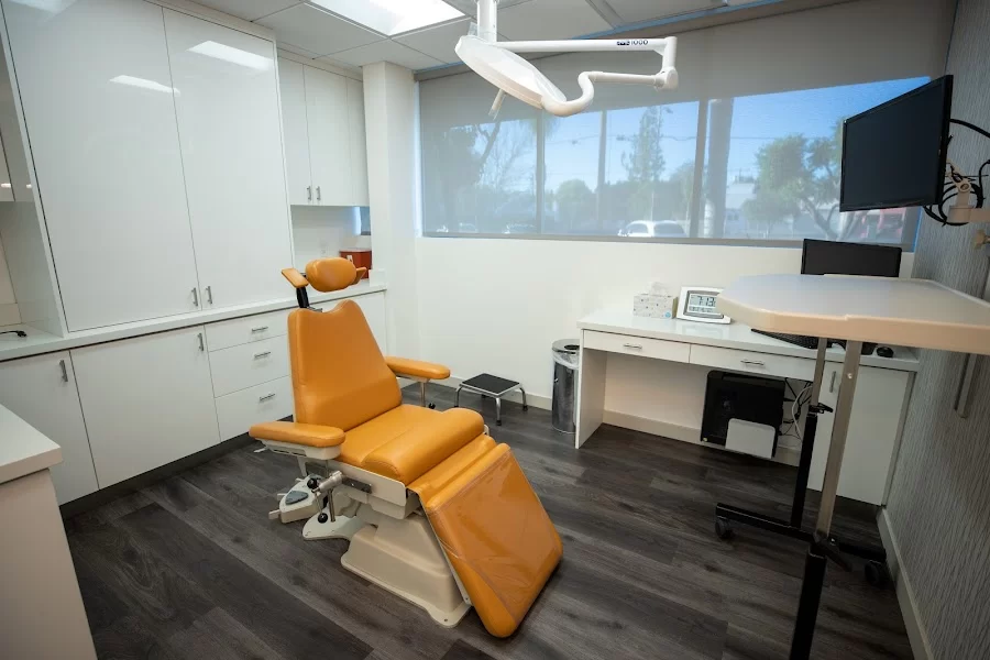 Synergy Dental Implant & Oral Surgery Center Picture 7