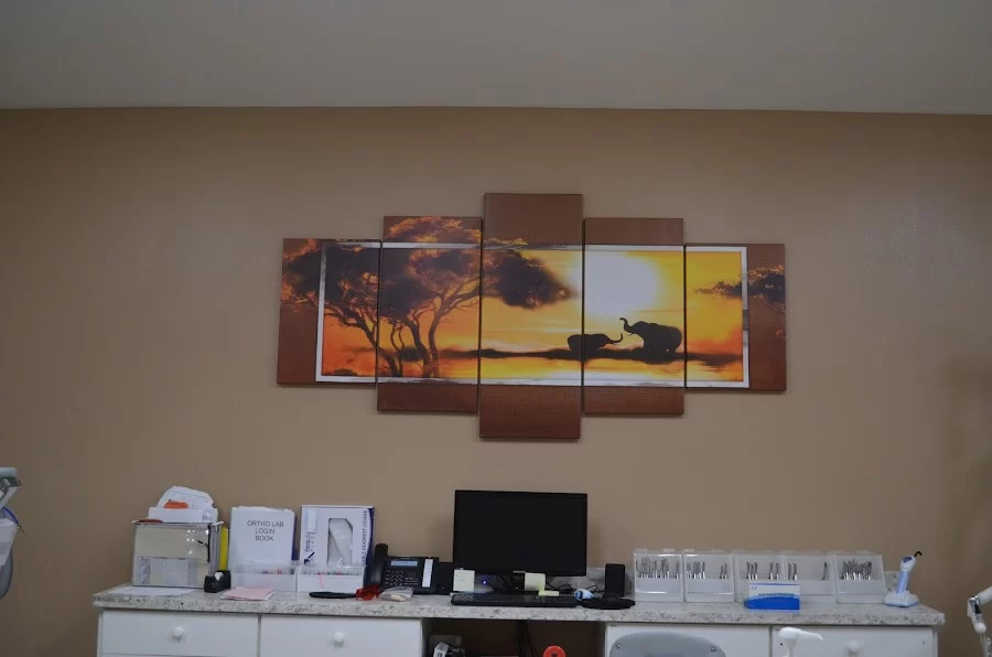 Canoga Park Dental Picture 2