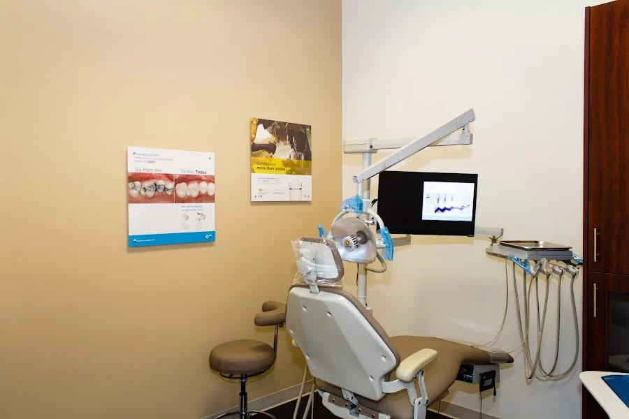 Northridge Dental Office and Orthodontics Picture 1