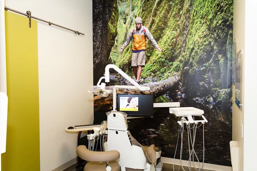 Northridge Dental Office and Orthodontics Picture 8
