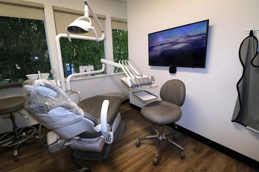 Santoro Dentistry Picture 7