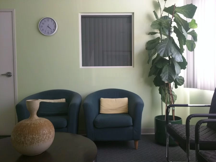 Apple Dental Center Picture 1