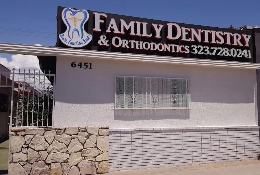 Dr. David Hakham, Dentist in Montebello Picture 4