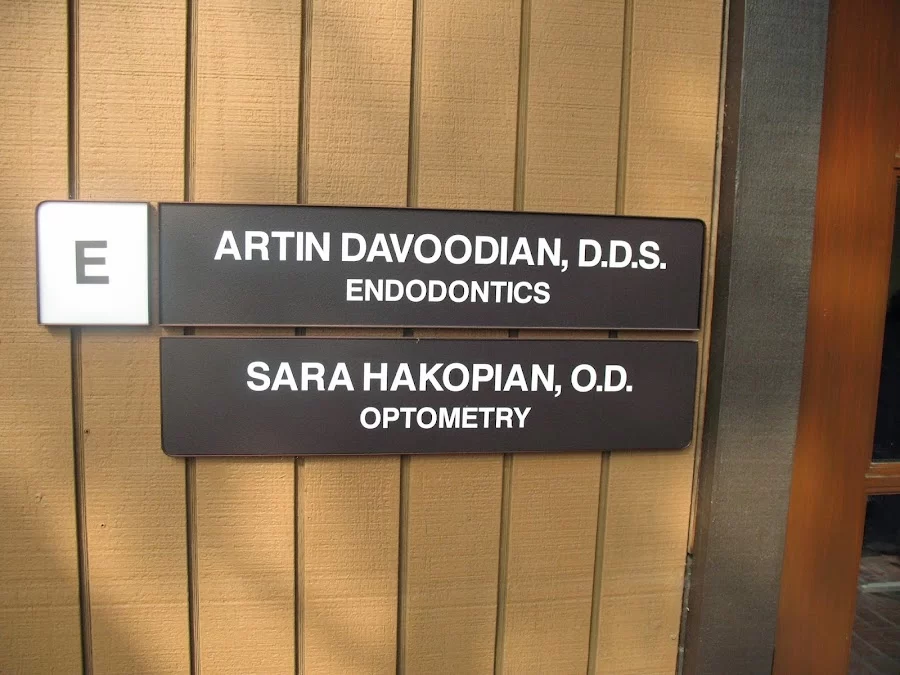 Dr. Artin Davoodian, DDS Picture 5