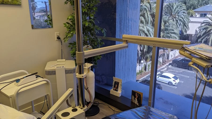 DNA Dental Studio Burbank Picture 5
