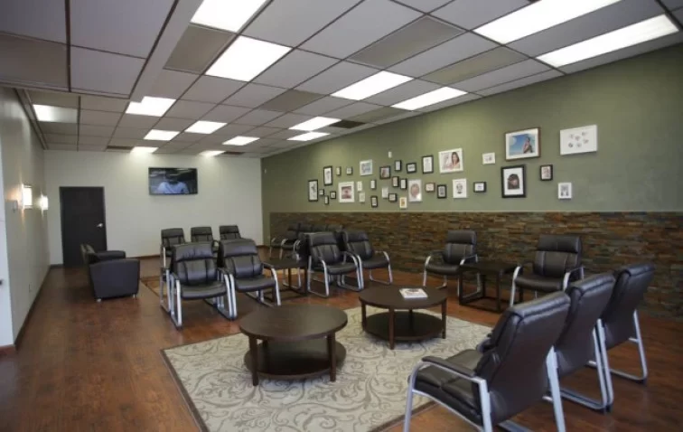 SoCal Dental Care Picture 1