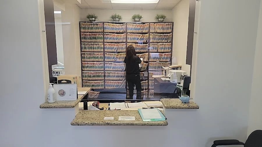 Dr Cho's Dental Office Picture 1