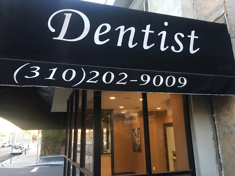 Dental Studio Picture 5