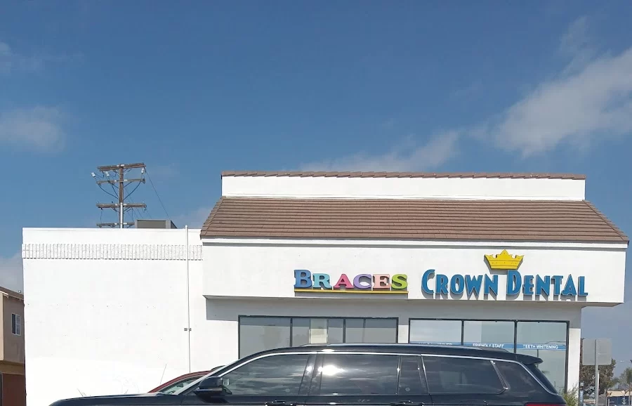 Crown Dental Group - Dental & Orthodontics Picture 1