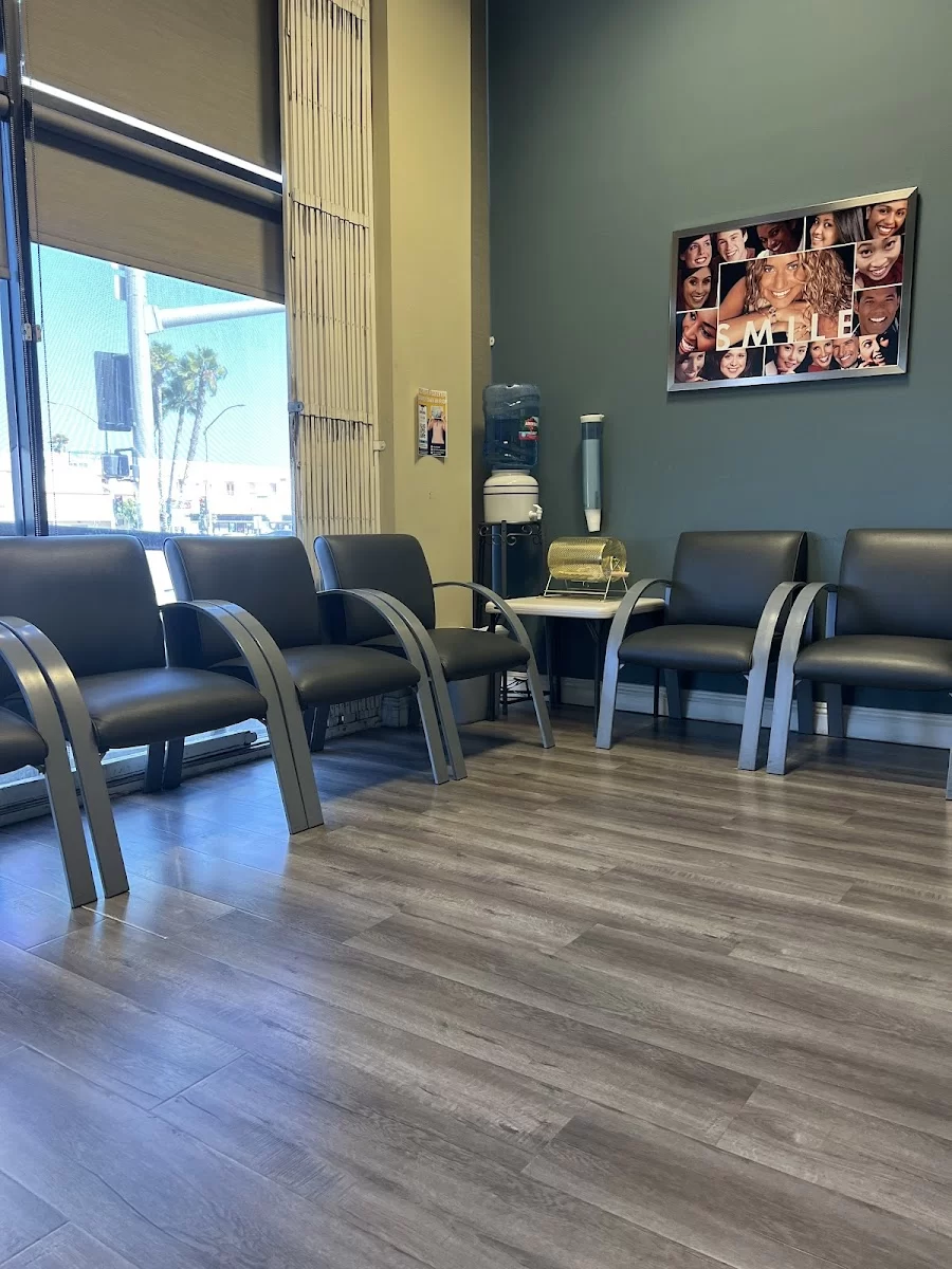 Crown Dental Group - Dental & Orthodontics Picture 9