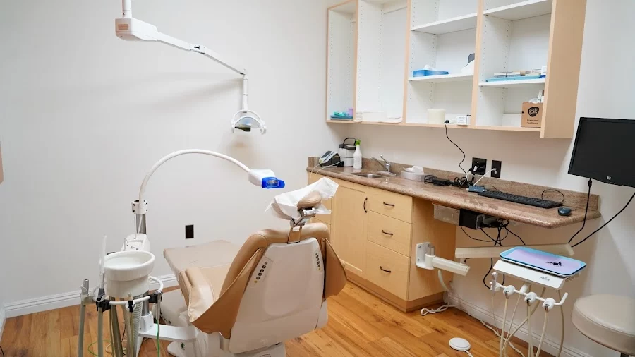 Healthy Smiles Premier Dental Picture 1