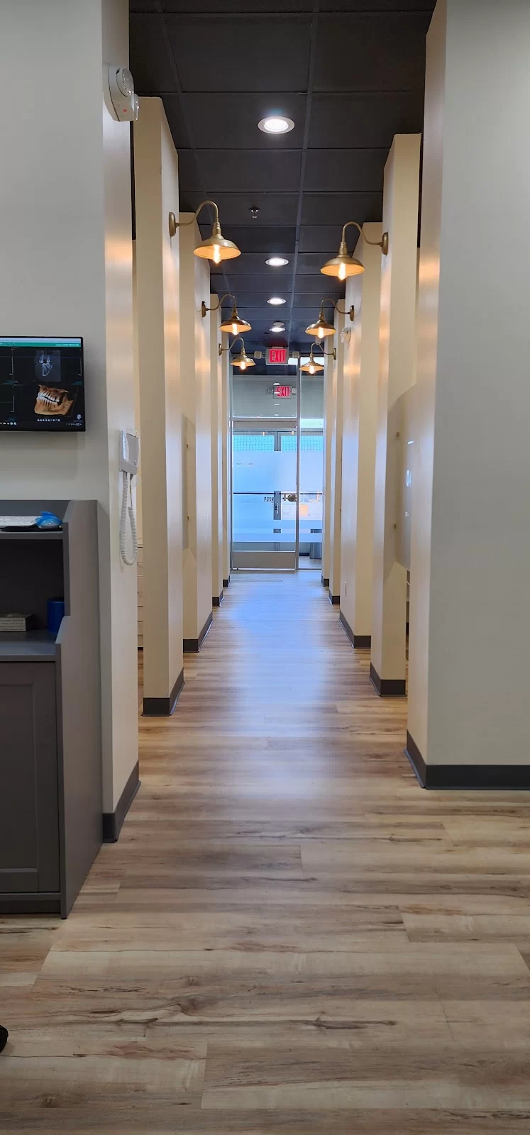 Gardena Dental Office Picture 7