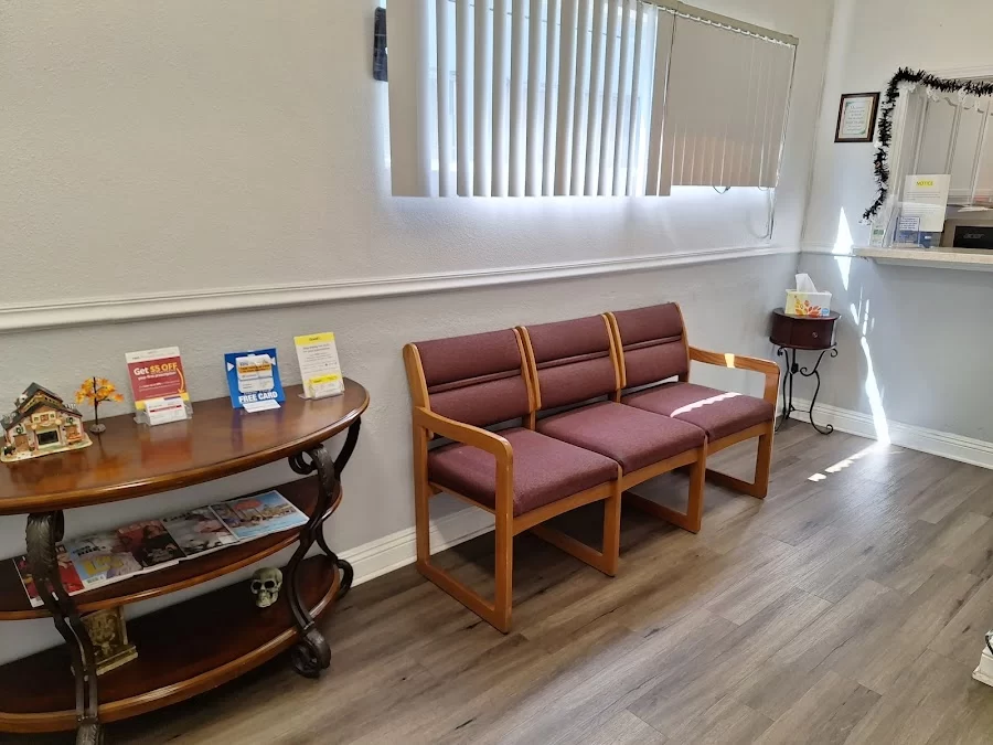 Dental office of Mark A Moses DDS. Dentista Familiar Picture 4