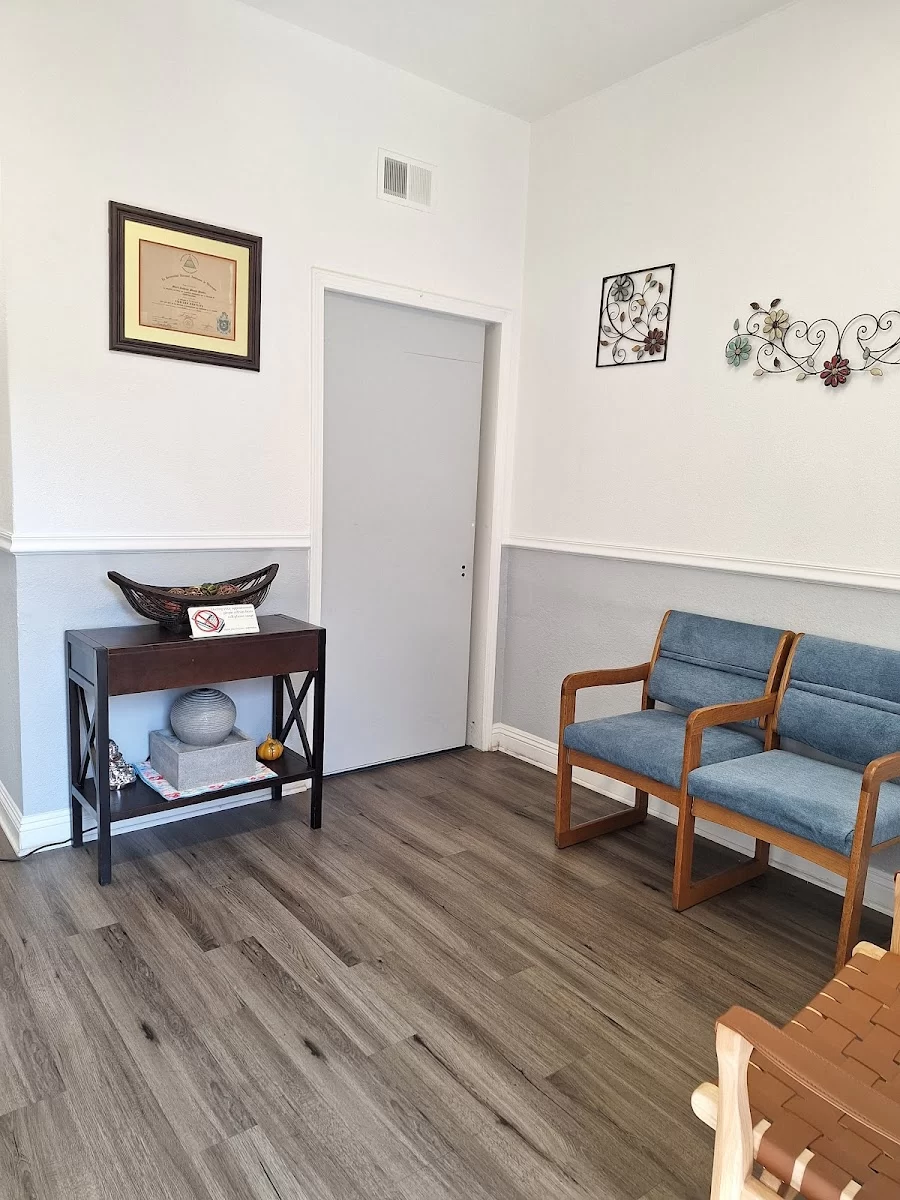 Dental office of Mark A Moses DDS. Dentista Familiar Picture 7
