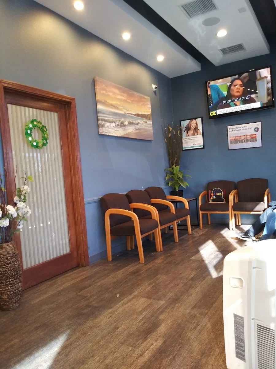 Dr. Mehrdad Khoshrozeh, DDS Picture 5
