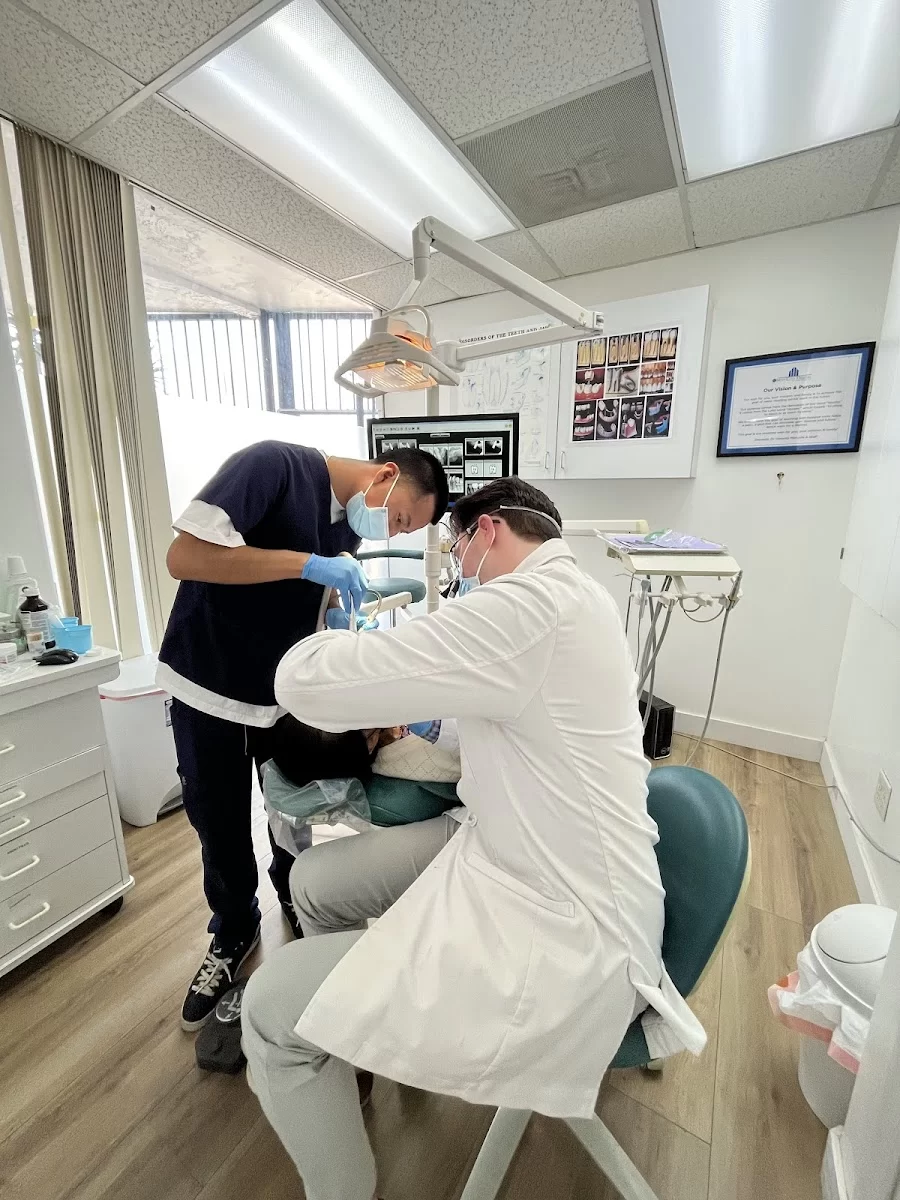 Mid-City Dental Picture 9