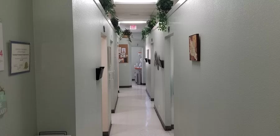 Crenshaw Professional Dental Center James T. Black DDS Picture 3