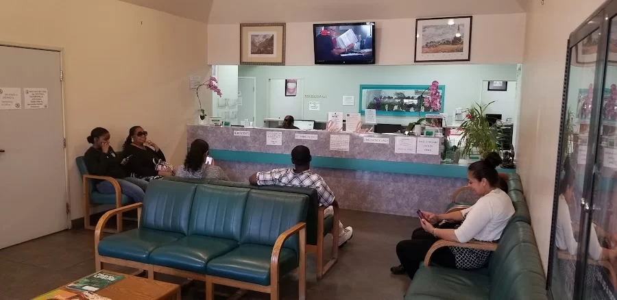 Crenshaw Professional Dental Center James T. Black DDS Picture 5