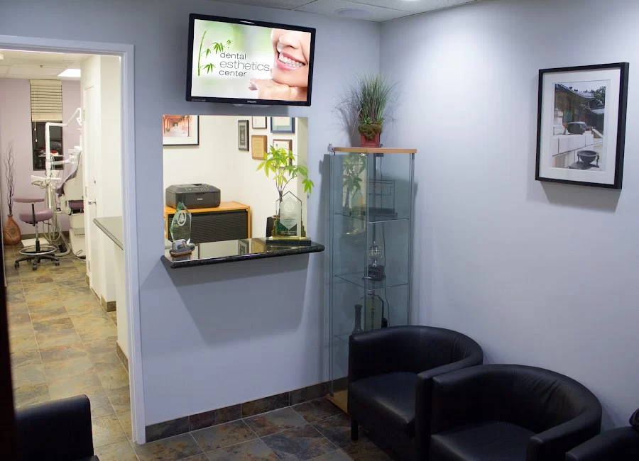 Mulabecirovic Amneris, DDS - Dental Esthetics Center Picture 3
