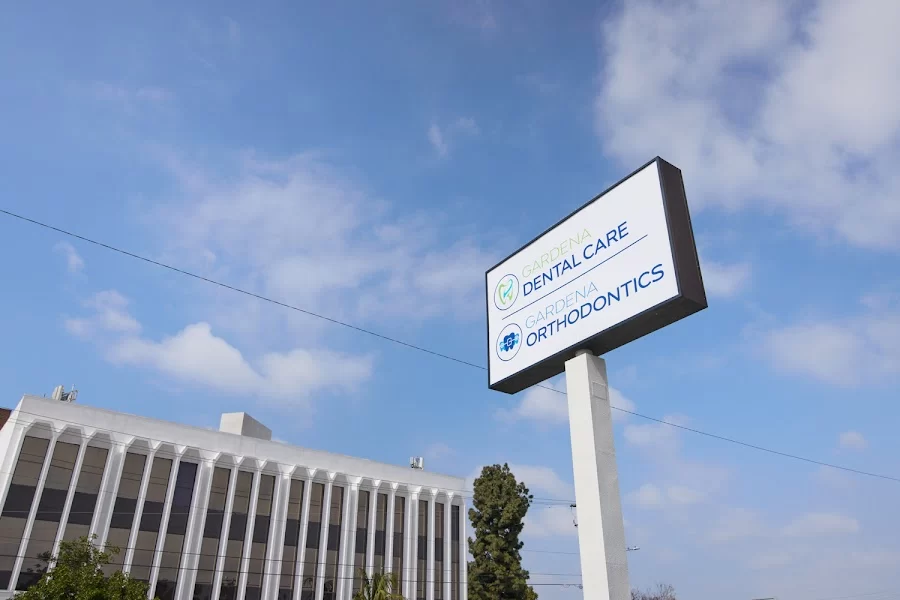 Gardena Dental Care Picture 9