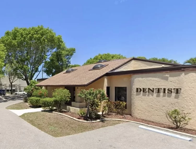 Elite Coral Dentistry Picture 2