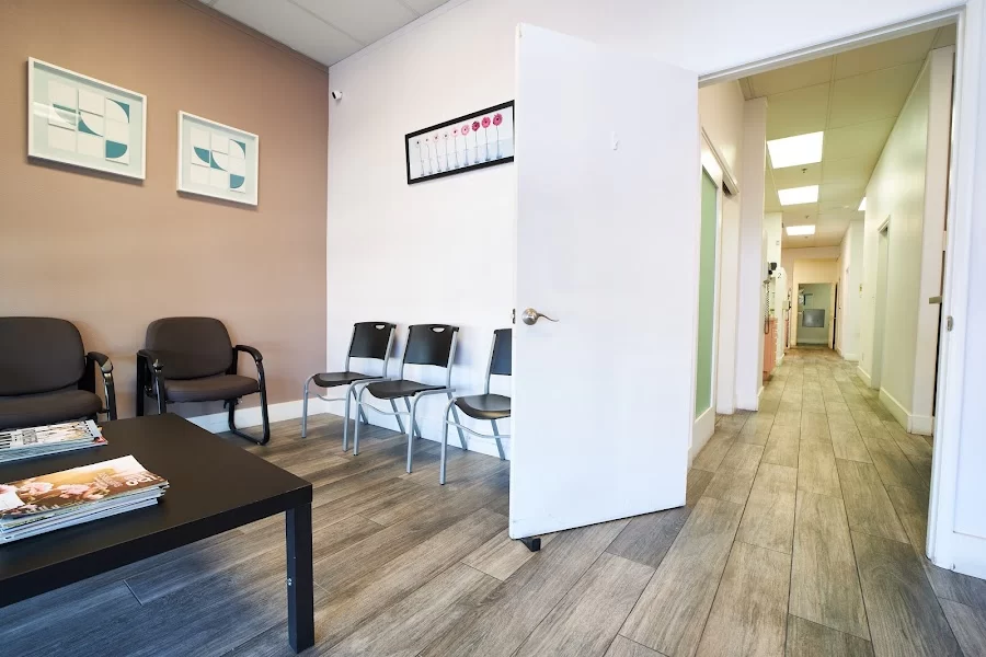 La Mirada Dental Care Picture 4