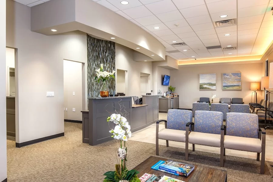 SmileMakers Comprehensive Dentistry Picture 7