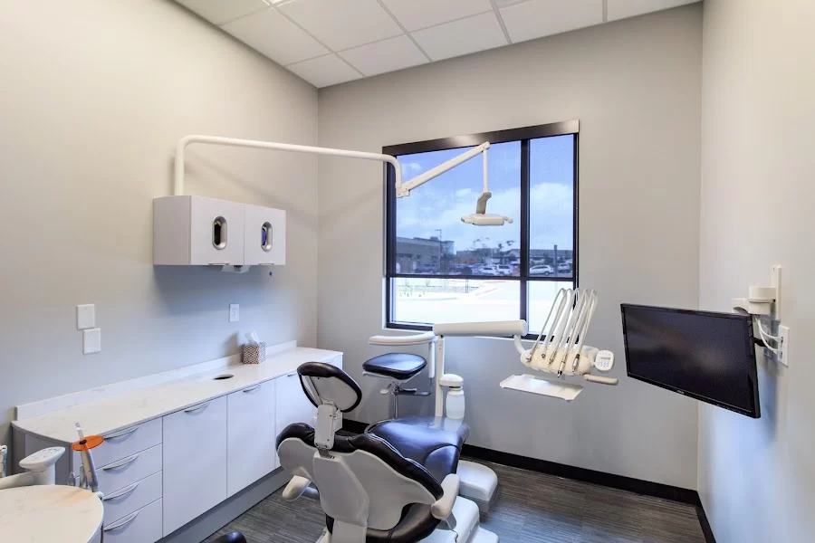 Crossroads Family Dentistry Picture 1