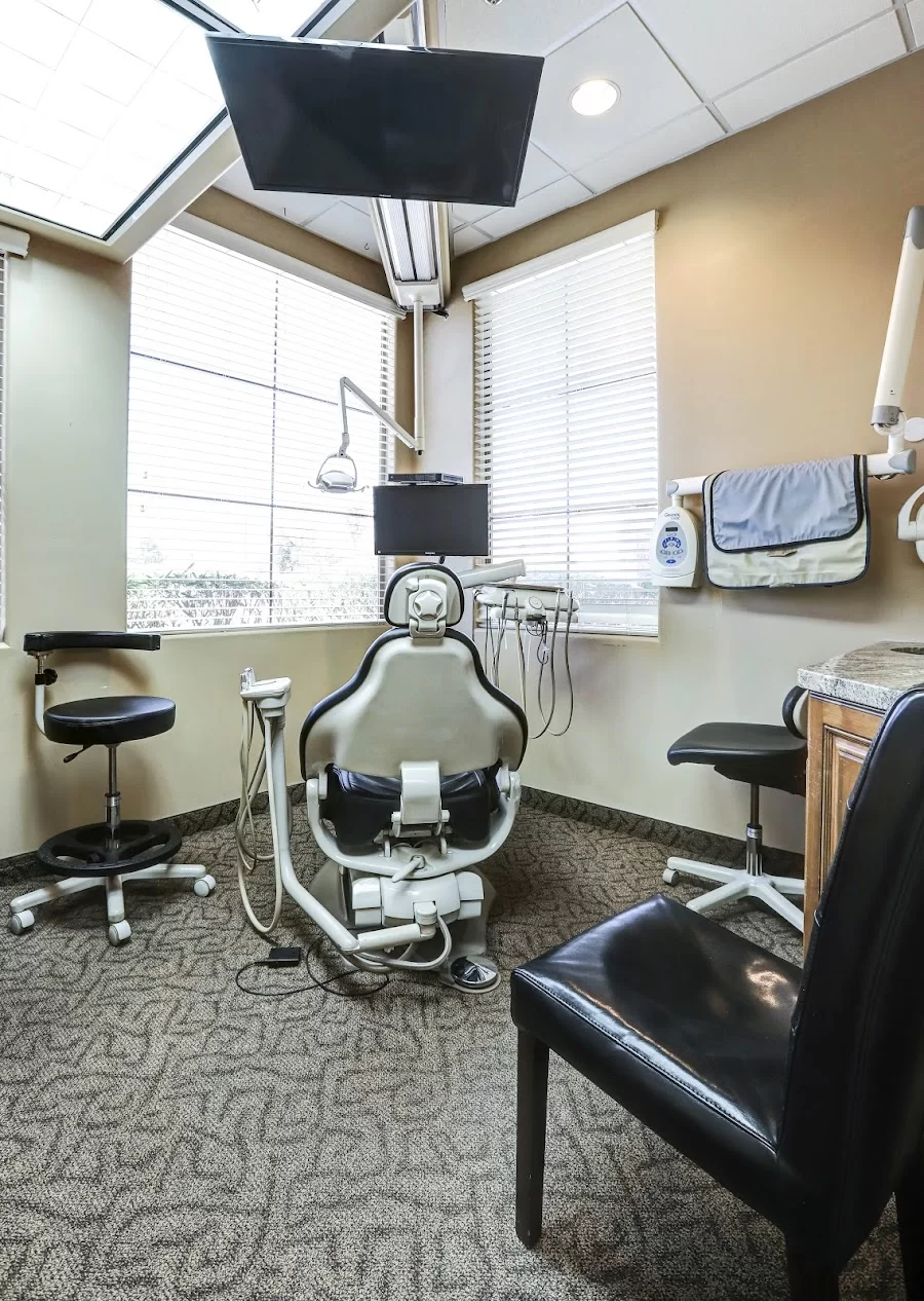 Gilbert Road Dental Care Picture 10