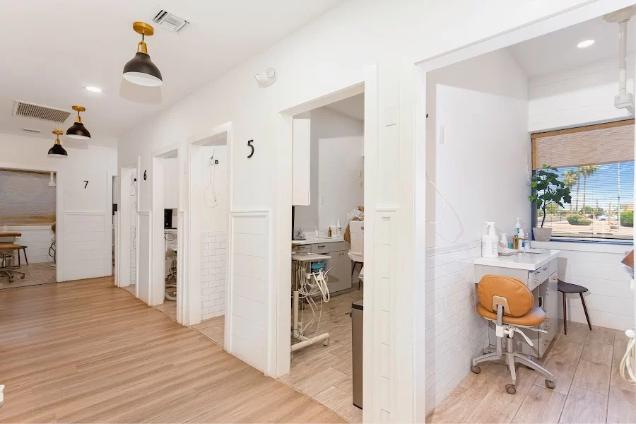 Gilbert Road Dental Care Picture 4
