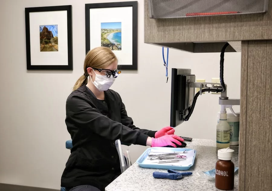 Monfredi Family Dental: Monica Monfredi DDS Picture 6