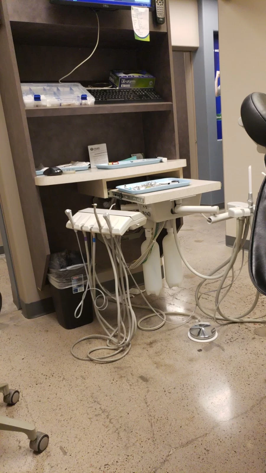 Risas Dental and Braces - Mesa Picture 10